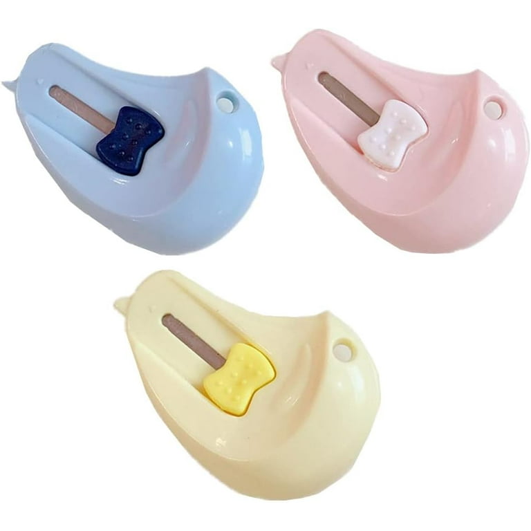 https://i5.walmartimages.com/seo/Mini-Cloud-Box-Cutter-3PCS-Cute-Retractable-Cutter-Portable-Utility-Paper-School-Stationery-Cutter-Packages-Letters-Cardboard-Boxes-Opening-Chick_52ceb431-c68f-4b4f-a4b7-dcb6722996ed.9e4e4a08e09805bface58a14a2502a2c.jpeg?odnHeight=768&odnWidth=768&odnBg=FFFFFF