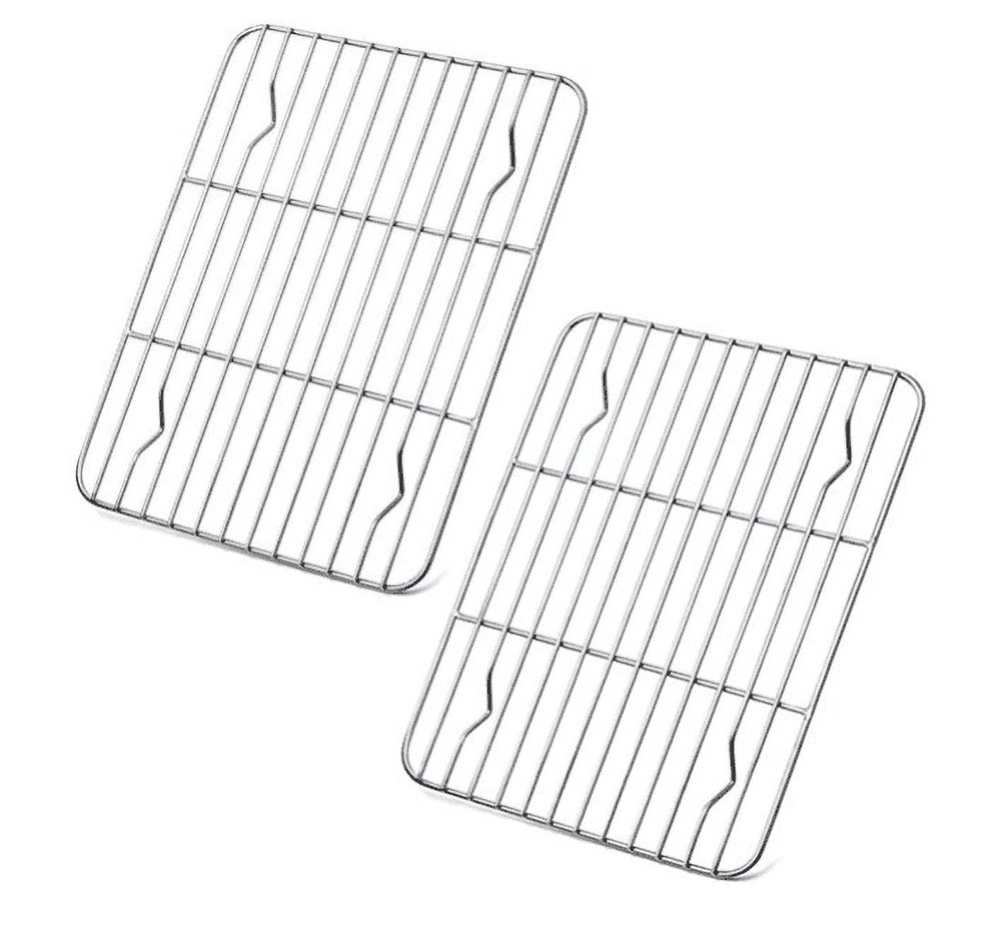 Choice Half Size 19 Gauge 13 x 18 Wire in Rim Aluminum Sheet Pan with  Half Size 12 x 16 Footed Cooling Rack