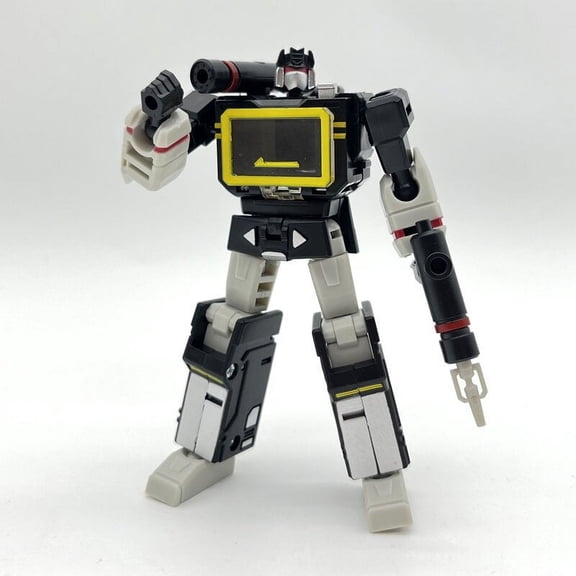Mini Dual Convert Soundwave, Legacy United Voyager Battle Figure