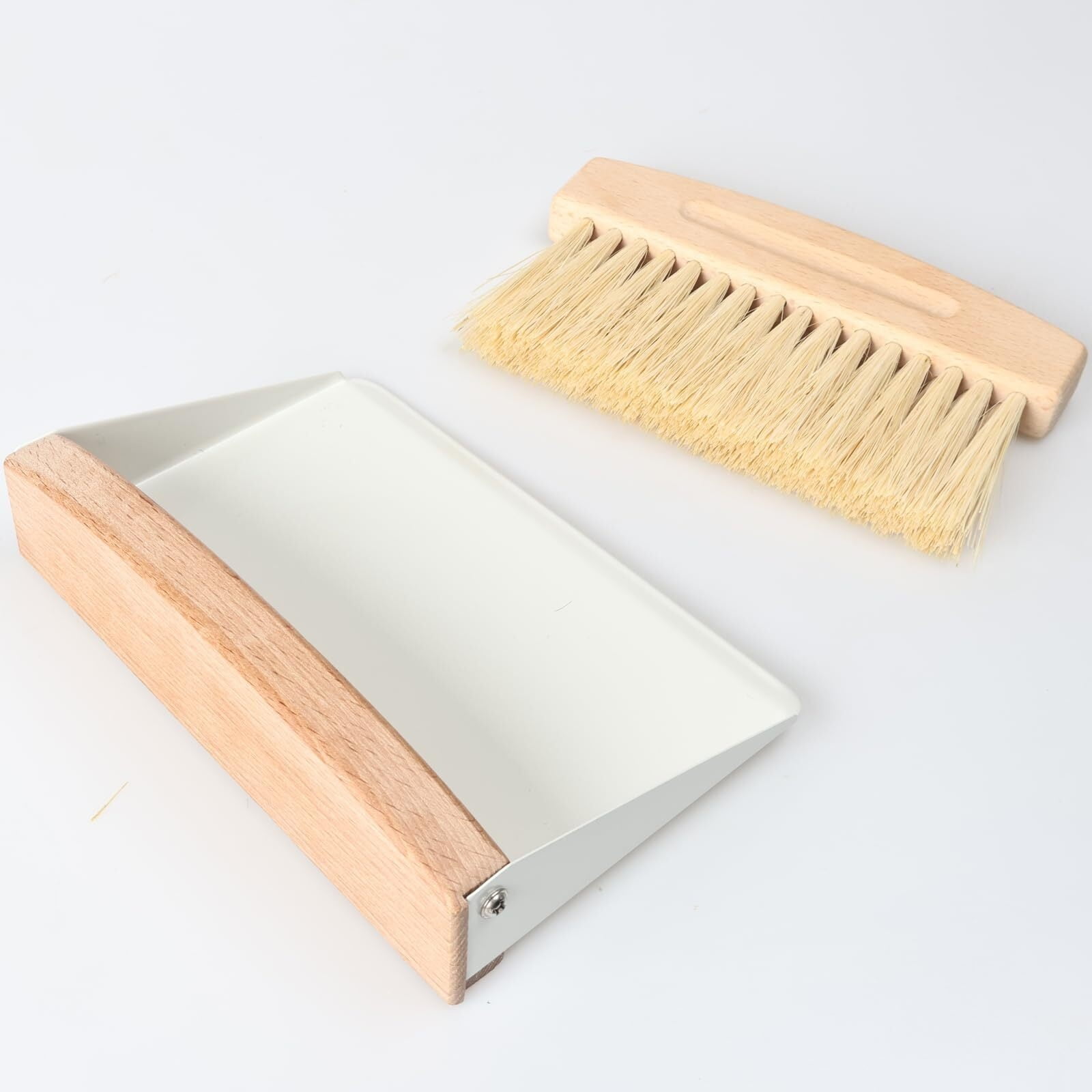 Desktop Cleaning Tool Mini Dustpan And Brush Set - Portable Desktop Cleaning Brown Bear Pet Bristles Dustpan Set
