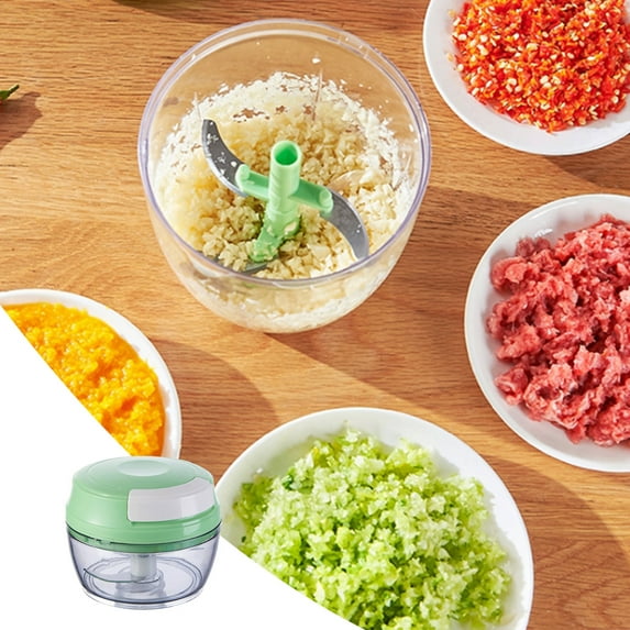 Mini Garlic Press, Manual Garlic Masher Kitchen Tool Featuring Durable Plastic Construction for Easy Garlic Mincing and Pureeing, Compact Design for Home Use, Dishwasher Safe and Easy To Blahzhy