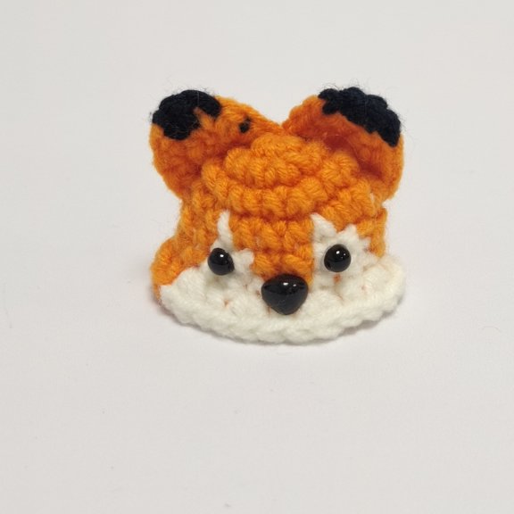 Mini Hamster Hat Hand Knitted Small Animals Hat with Adjustable Strap Frog Bunny Rainbow Carrot Mini Hat Tiny Cute Pet Hat for Small Animals Holiday Party Clothes Costume Accessories Photo Props