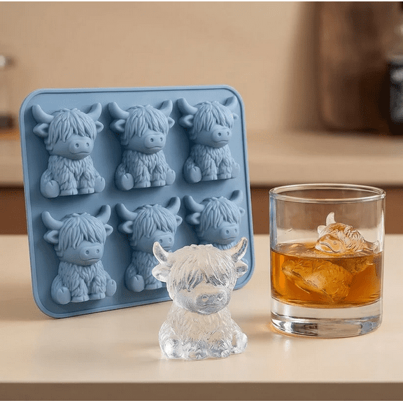 Mini Highland Cow Ice Cube Mold - Cute 3D Cow Face Silicone Tray for Whiskey, Cocktails & Drinks, Food-Grade Flexible Mold for Ice, Chocolate, Candy, and DIY Party Gifts