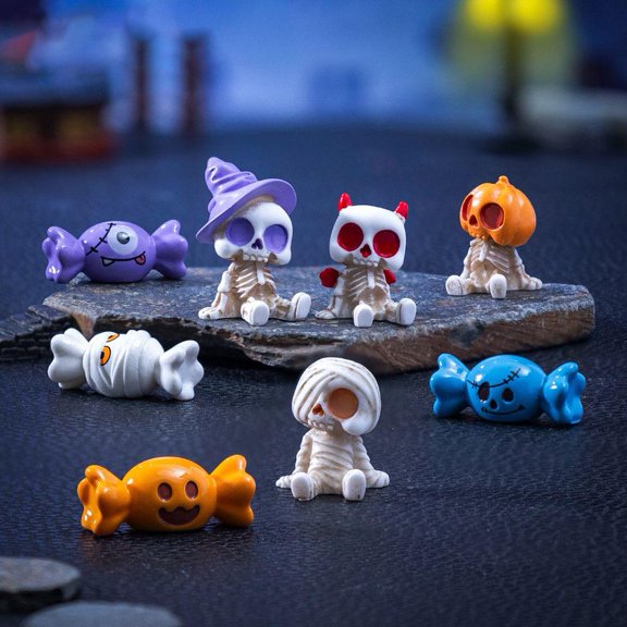 Mini Party Skeletons, Resin Spooky Figurines Set, Cute Pumpkin & Witch Desk Decor