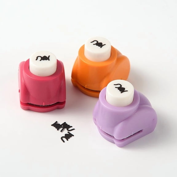 Mini Plastic Craft Punch Sets for Scrapbooking Paper Crafts Phrase I Love U Random Color 33x26x31mm