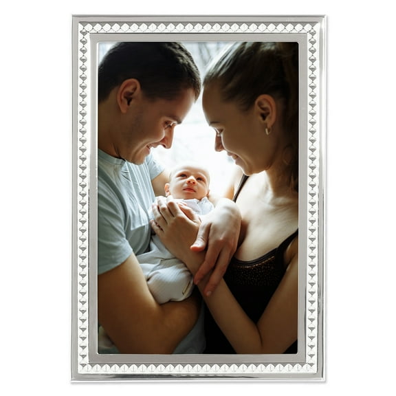 Mini-Pyramid Silver finish 4x6 frame by Lawrence - 4x6