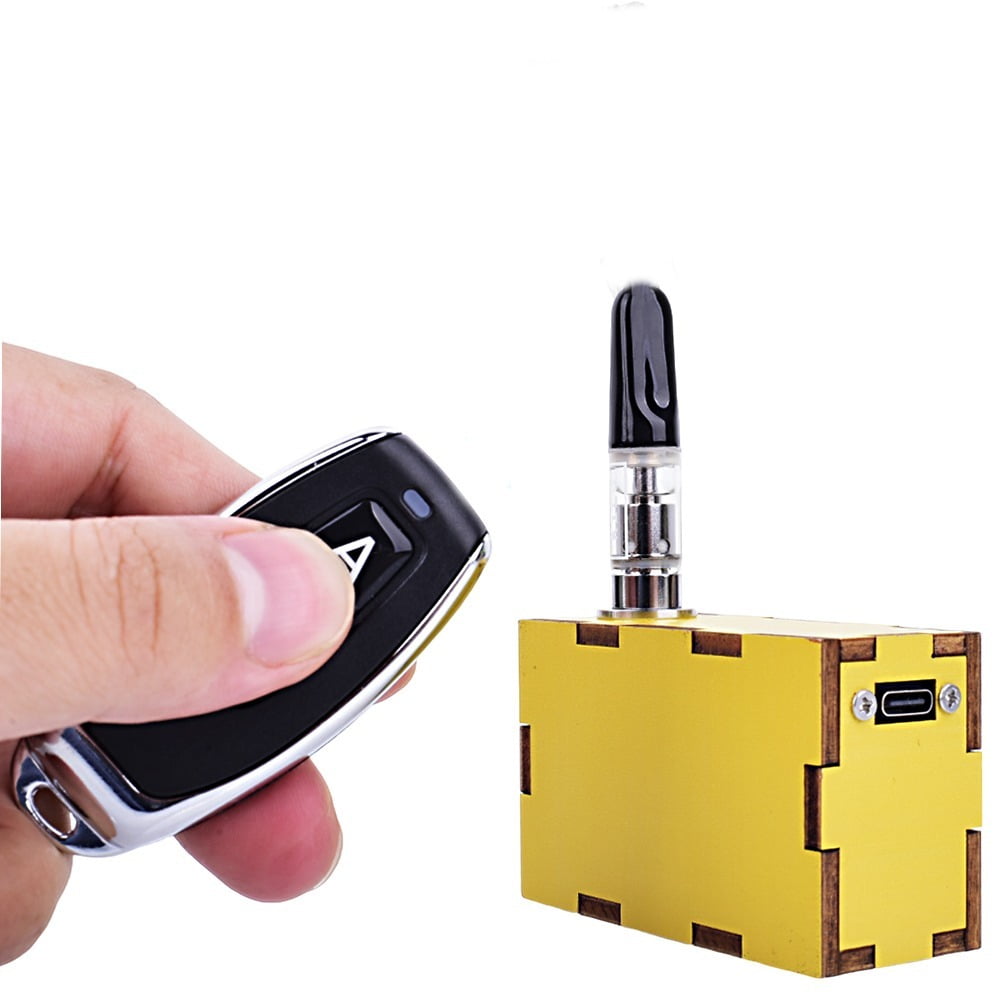 Mini Smoke Machine for Halloween，Fog Machine Wireless Remote Control Suitable for Food， Photography ，Outdoor Activities，Cosplay，Stage Effect