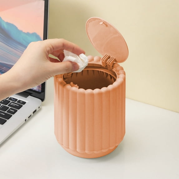 Mini Trash Can with Lid,Bin Desktop Small Recycling Cute Trash Can Tiny Light Luxury Wastebasket, Desktop Small Trash Can Push To Leave Type Storage Bucket For Home Use Desk Coffee Table And Cleaning