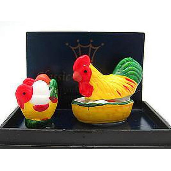 Miniature Chickens In Mini Gift Box