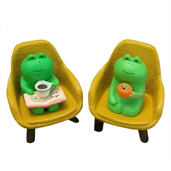 Miniature Frog Figurines Decor, Funny Resin Statue for Home Office, Desk, Bathroom Decoration