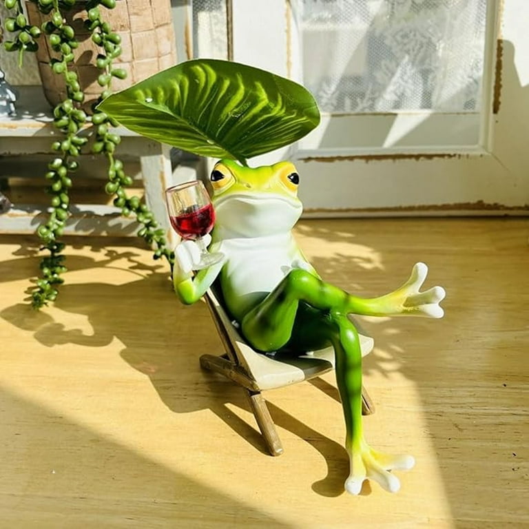 Miniature Frog Garden Statue, Resin Cute Animal Sculpture, Wine