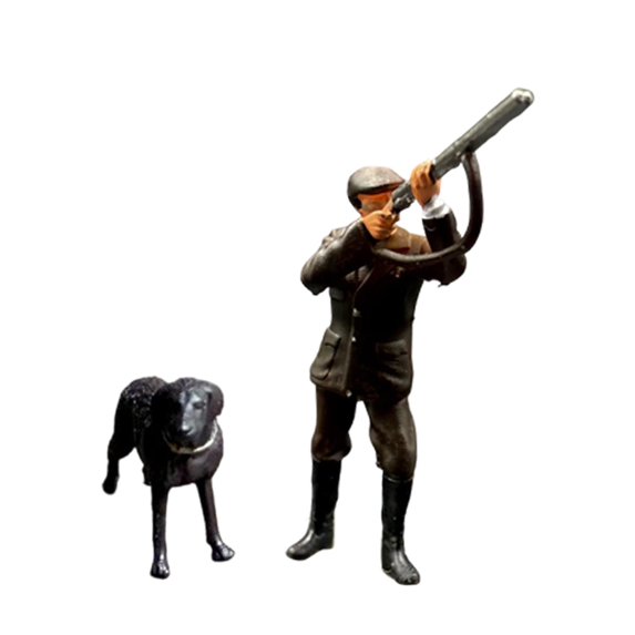 Miniature Hunter Figure Resin Photo Prop Tiny People Model 1 to 64 Scale for Miniature Scene Decoration