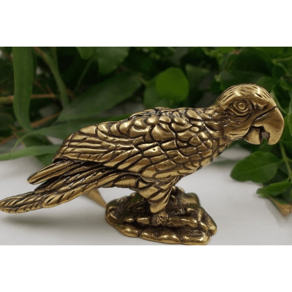 Miniature Solid Copper Simulation Parrot Figurine Model Ornament, Retro Animal Statue Home Table Decoration Mini Magpie Bird Sculpture fr790
