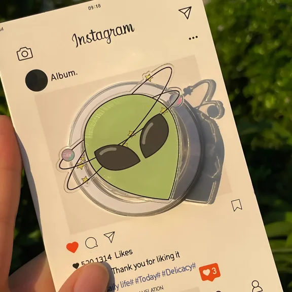 Minimal Alien Face MagSafe Grip, Space Travel Pop Holder