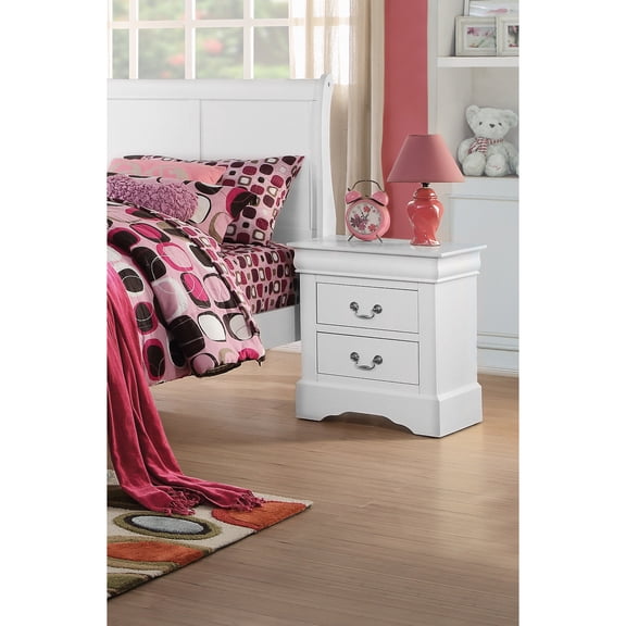 Minimalist Appeal - Dovetail Construction Drawers - Bedroom Environment - Durable and Stylish