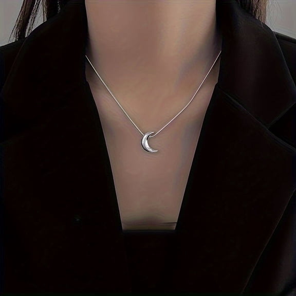A Minimalist Designer Necklace With A High-end And Elegant Style, Suitable For Daily Wear, And Hypoallergenic For Women, Making It A Perfect Gift.,Silvery