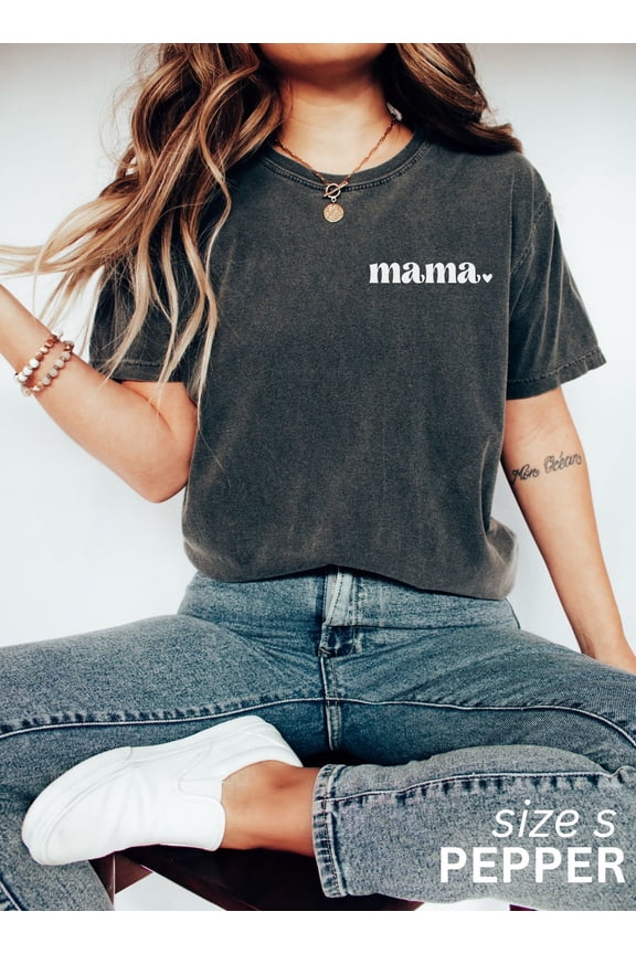 Minimalist Mama New Mom to Be Gift T-Shirt