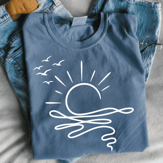 Minimalist Ocean Sunset Comfort Colors Shirt, Beach Wave Line Art Graphic Tee, Coastal Vacation Gift for Women