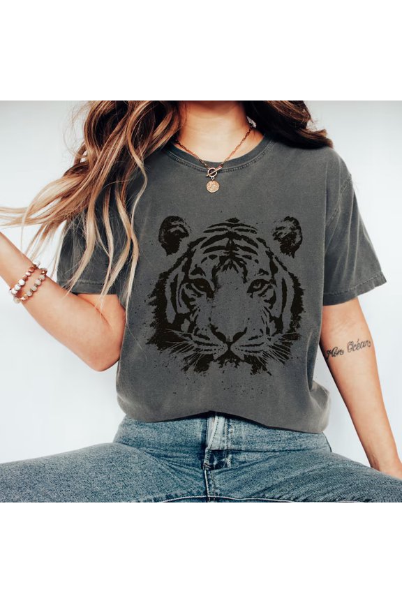 Minimalist Tiger Soft Animal T-Shirt