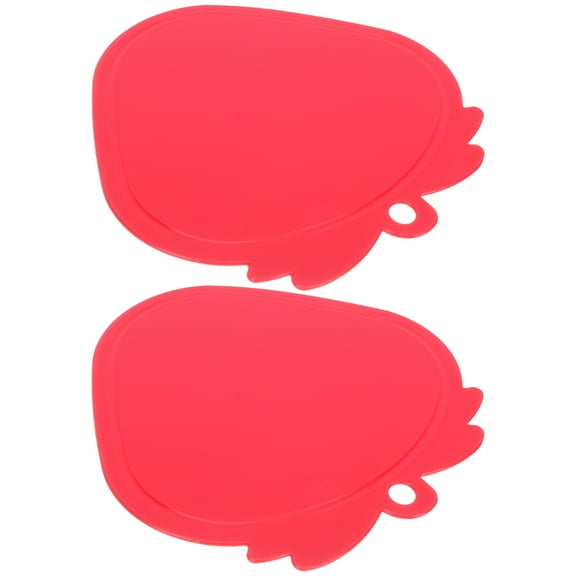Minkissy 2-Pack Red Strawberry Shaped Plastic Cutting Boards with Non- for Kitchen Food Prep
