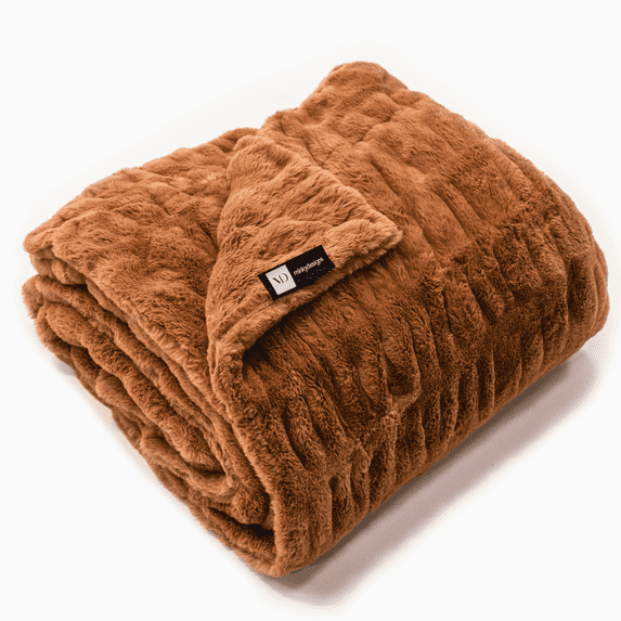 Minky Designs Copper Minky Blanket – Ultra Soft Faux Fur Throw Blanket for Couch, Bed & Home – Fluffy, Warm & Luxurious – Chic Collection (Medium, 50x60)