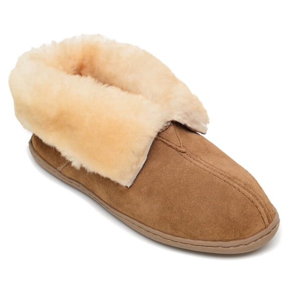 Minnetonka Women's Suede Sheepskin Ankle Boot Slipper