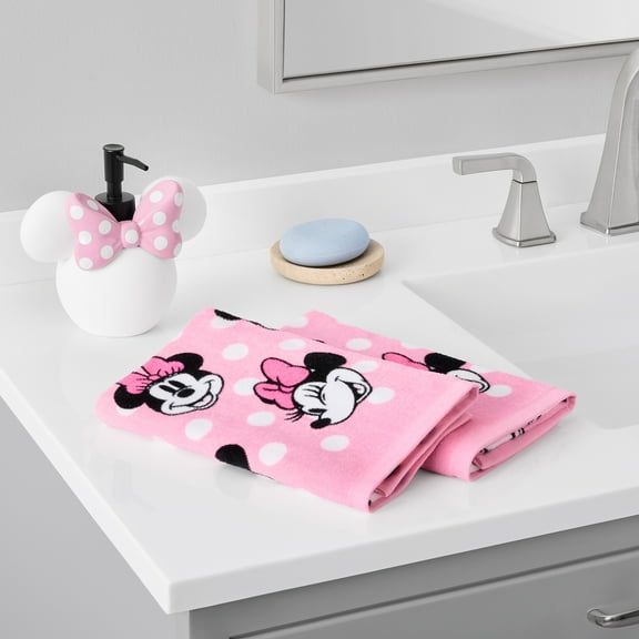 Minnie Mouse 3-Piece Bath Set, 2pk Hand Towel & Sculpted 5.5" Lotion Pump, Cotton, Poly-Resin, White, Disney