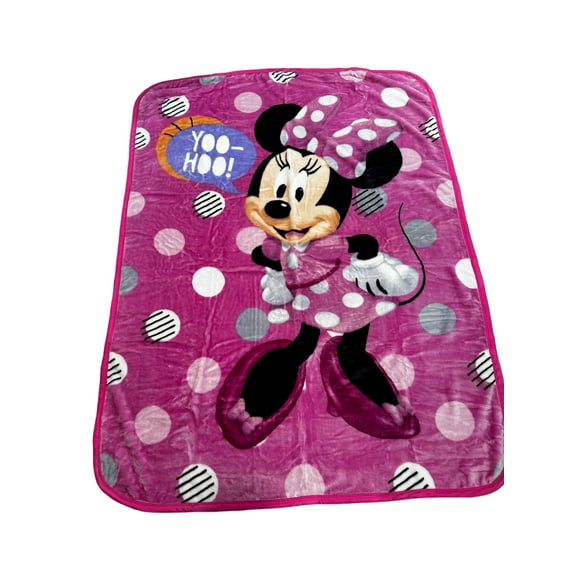 Minnie Mouse Extra Soft Plush Twin Size 60"x80" Plush Blanket