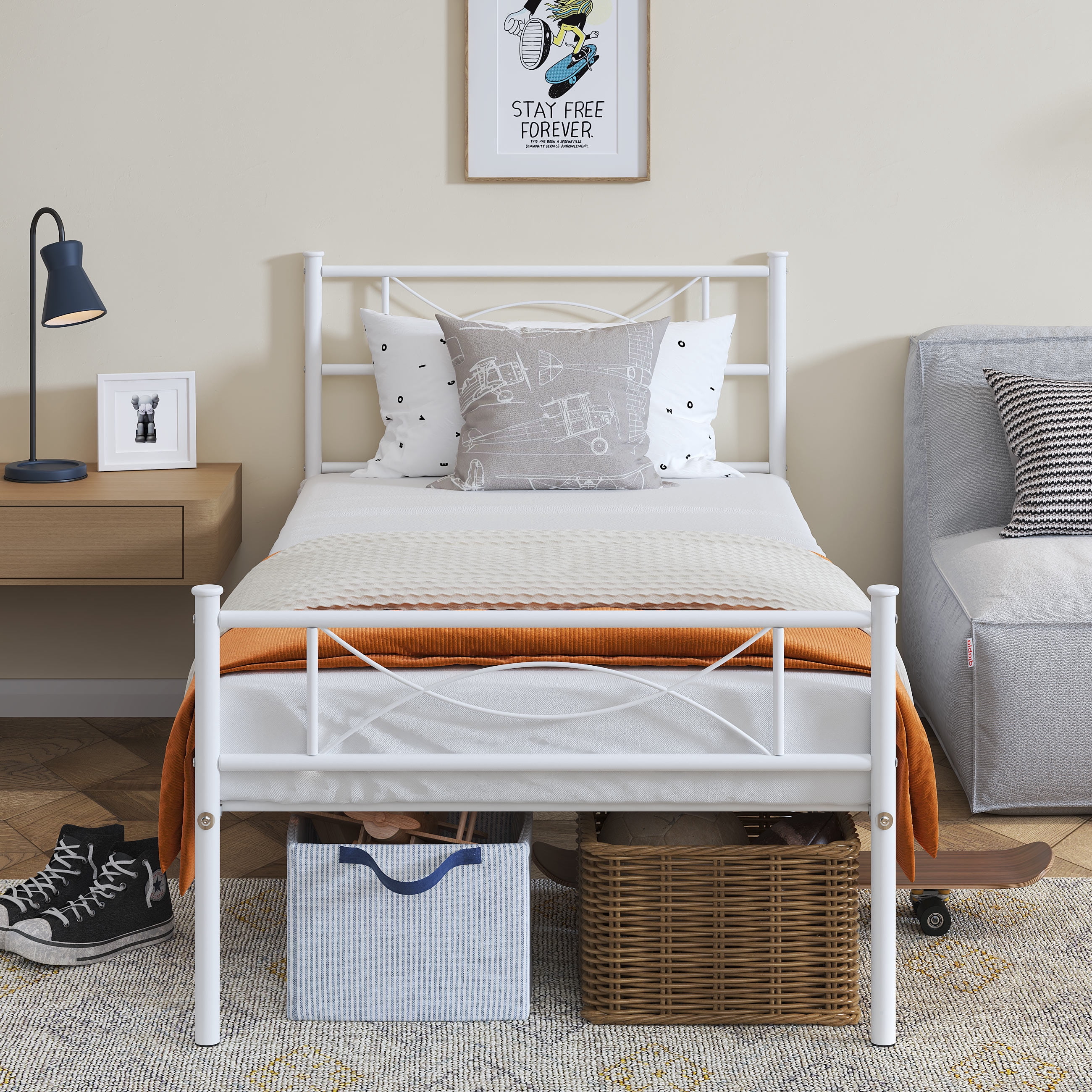 Mintazer Kids Twin Metal Platform Bed Frame with Cute Bowknot Headboard & Footboard for Boys Girls Teens, White