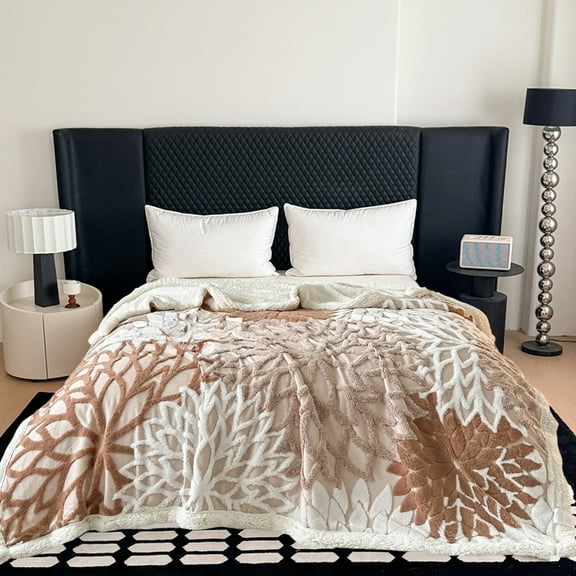 Miogawg Super Soft & Warm Striped Fleece Blanket, Cozy Plush Fluffy Blanket，All Season Blanket For Suitable For Office/Bed, Sofa