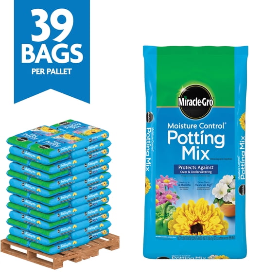 Miracle-Gro Moisture Control Potting Mix Bulk Soil Pallet, For Container Plants, 1,950 qt.