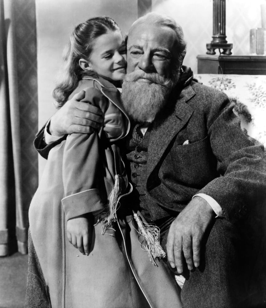 Miracle On 34Th Street Canvas Art -  (16 x 20)