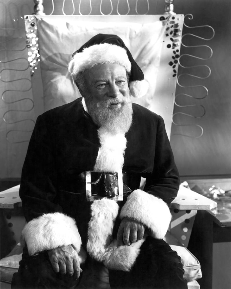 Miracle On 34Th Street Canvas Art - (16 x 20)