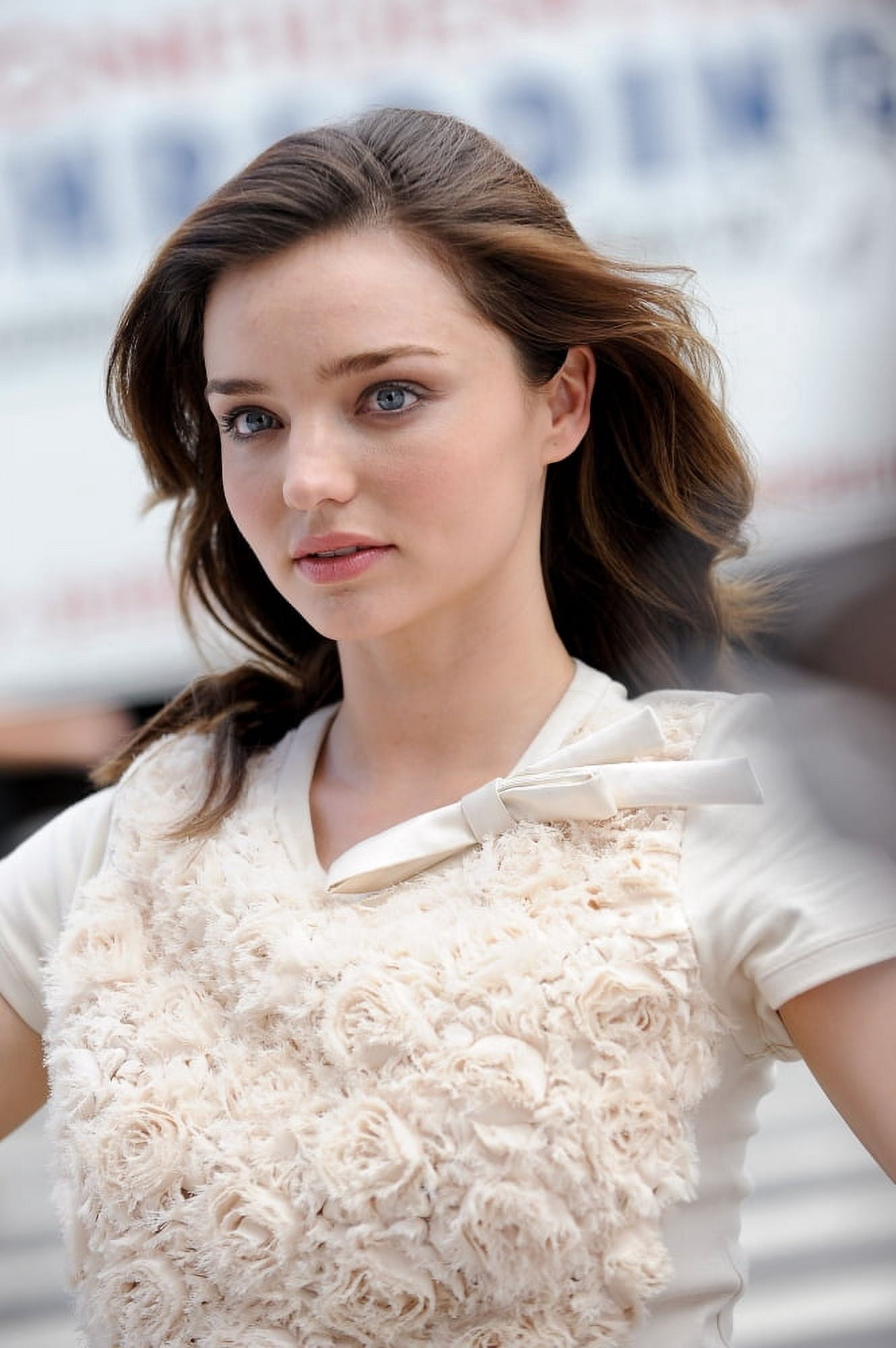 Miranda Kerr Canvas Art - (16 x 20)