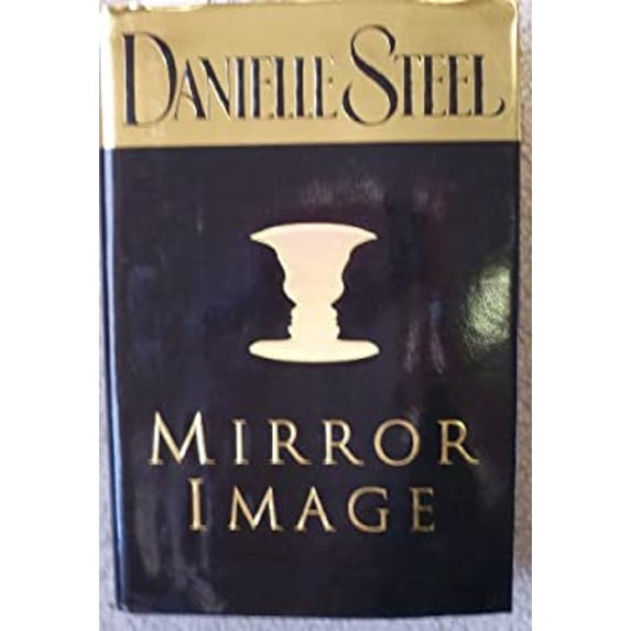 Pre-Owned Mirror Image (Bantam/Doubleday/Delacorte Press Large Print Collection) Paperback
