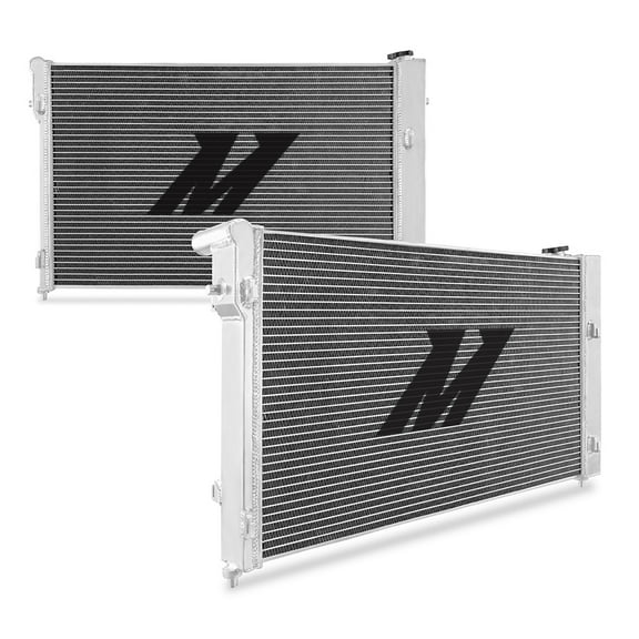 Mishimoto MMRAD-CMDRV6-02 Aluminum Radiator for Holden VY Commodore V6 3.8L, 2002-2005