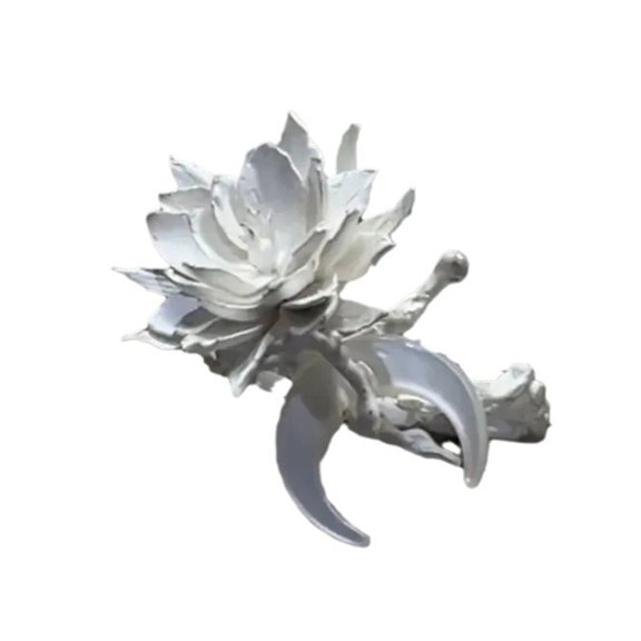 Misright Stylish Adjustable Rings for Women Sturdy Copper with Night Blooms Cereus Flower Fashionable Jewelry