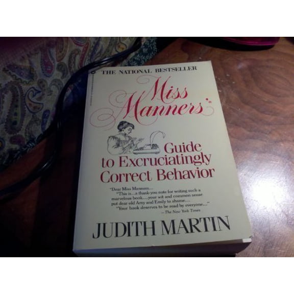 Pre-Owned Miss Manners' Guide to Excruiatingly Correct Behavior (Paperback) 0446383090 9780446383097