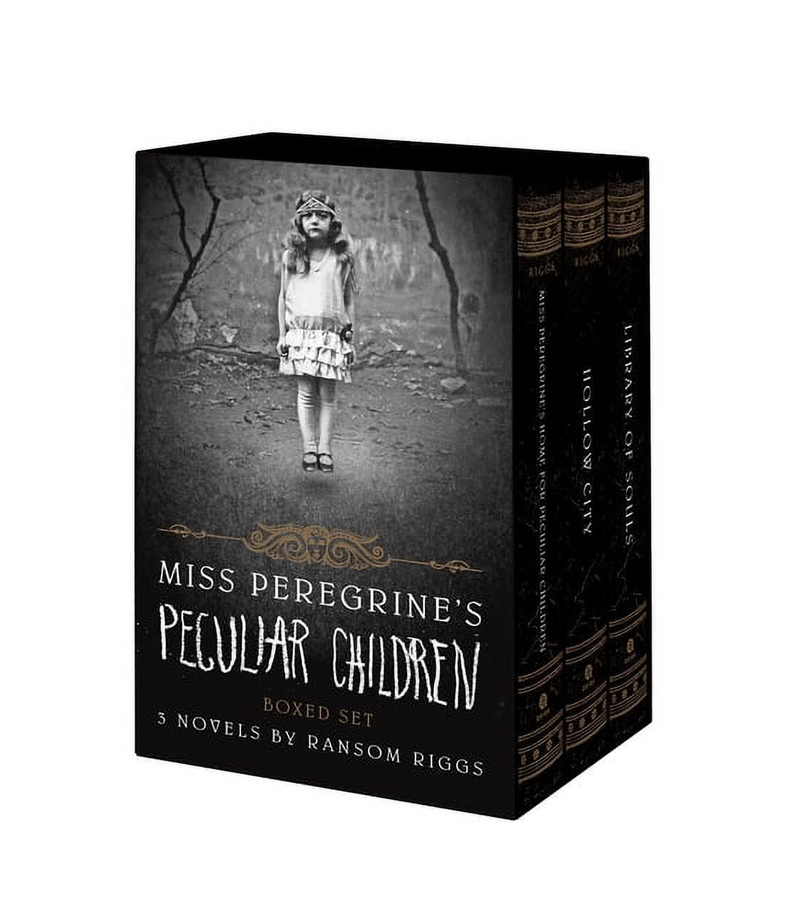 Miss Peregrine's Peculiar Children Miss Peregrine's Peculiar Children Boxed Set: 3 Novels by Ransom Riggs, (Paperback)