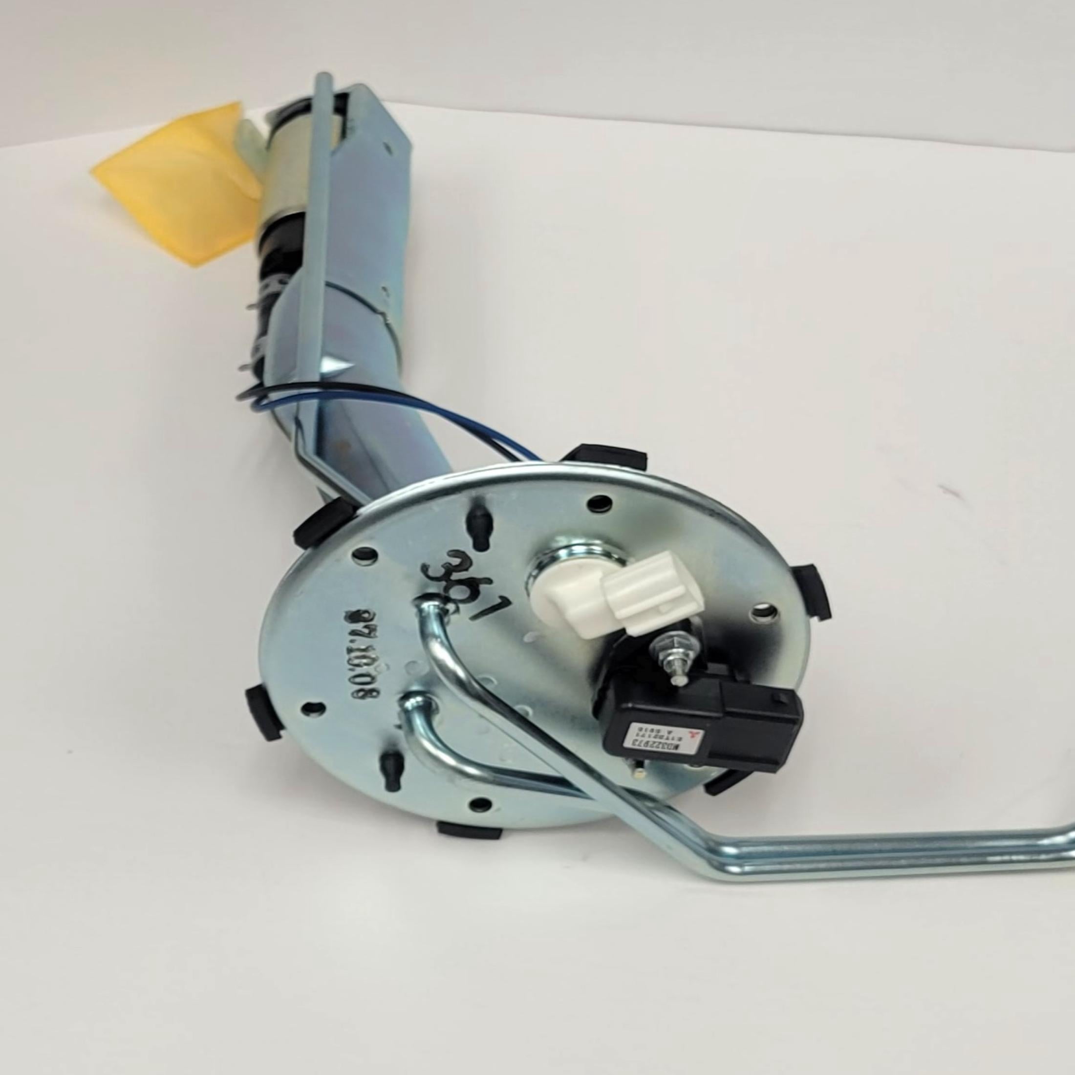 Mitsubishi Fuel Pump Module MR548361 for Mitsubishi Montero Sport