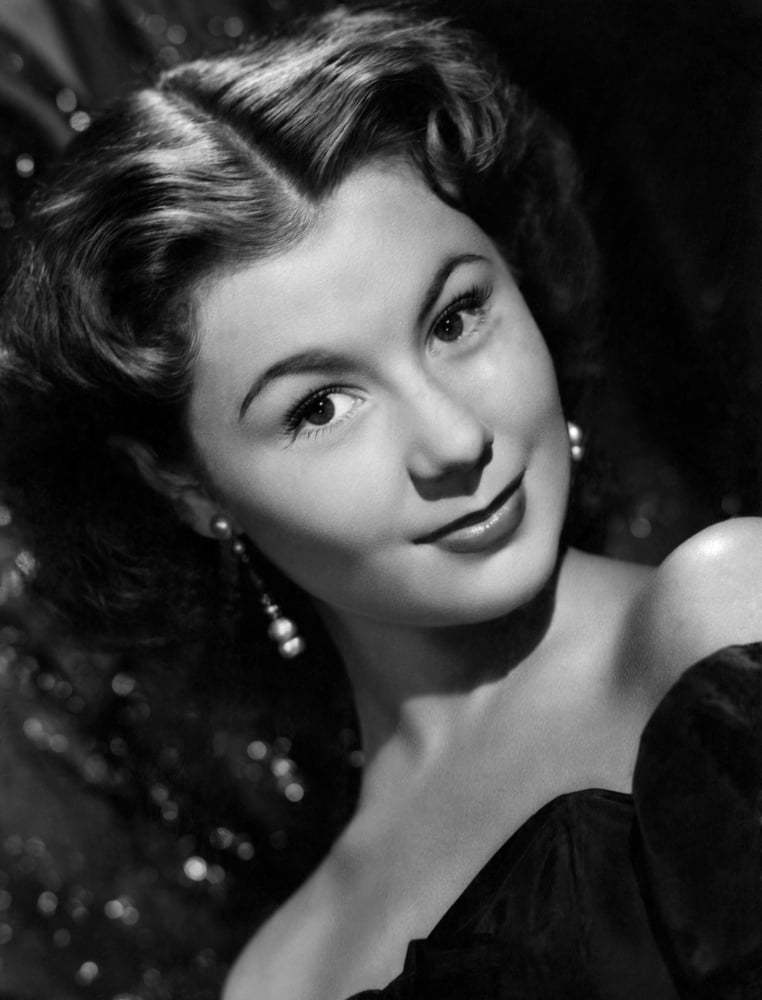 Mitzi Gaynor Canvas Art - (16 x 20)