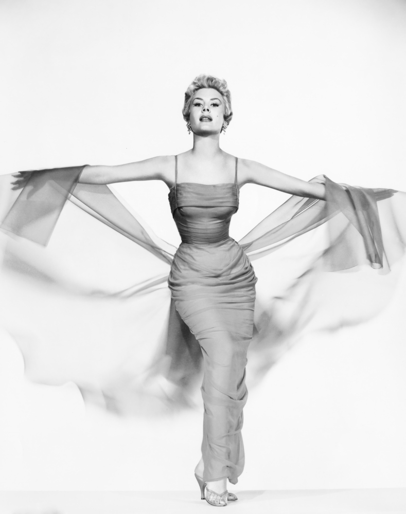 Mitzi Gaynor Canvas Art - (16 x 20)