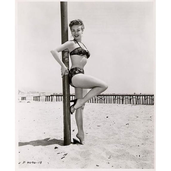 Mitzi Gaynor - Leaning Against Pole Photo Print (8 x 10)