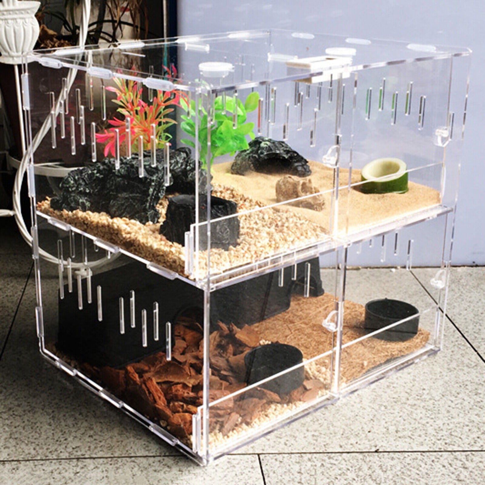 Shelving for reptile tanks top