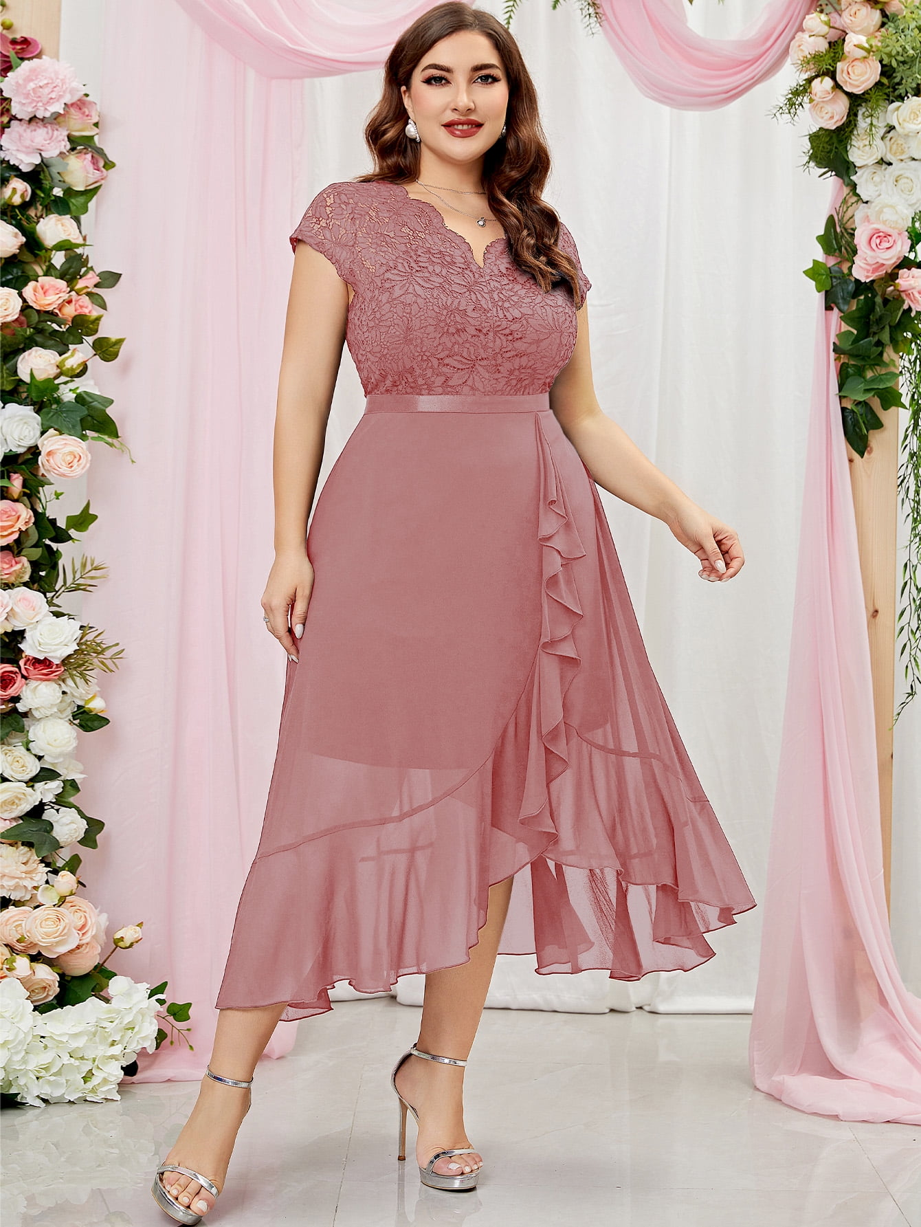 Miusol Women's Plus Size V-Neck Floral Lace Bridesmaid Maxi Dress, Ruffle  Design for Formal Events - Walmart.com
