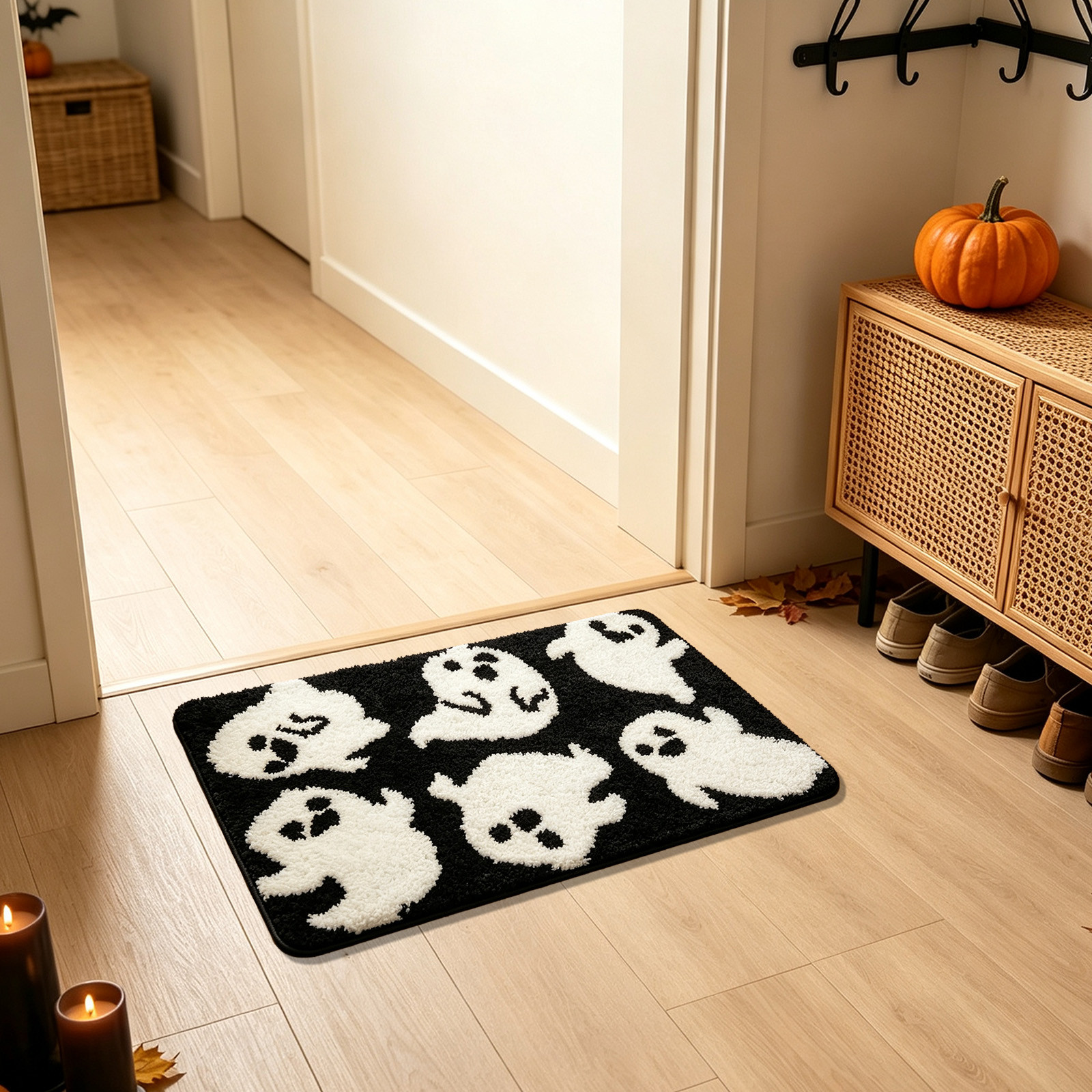 Miwamany Halloween Velvet Floor Mat, 16x24 Inch Super Soft Plush Door Mat, Non Slip Absorbent Washable Bathroom Rug for Entryway Kitchen, Spooky Indoor Holiday Home Decor Accent