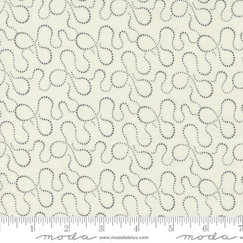Mix It Up- 1/2 Yard Increments, Cut Continuously (33702-12 Porcelain/Black) by Moda