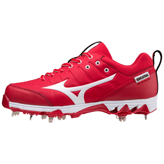Mizuno 9-Spike Swift 7 Low Womens Metal Softball Cleat