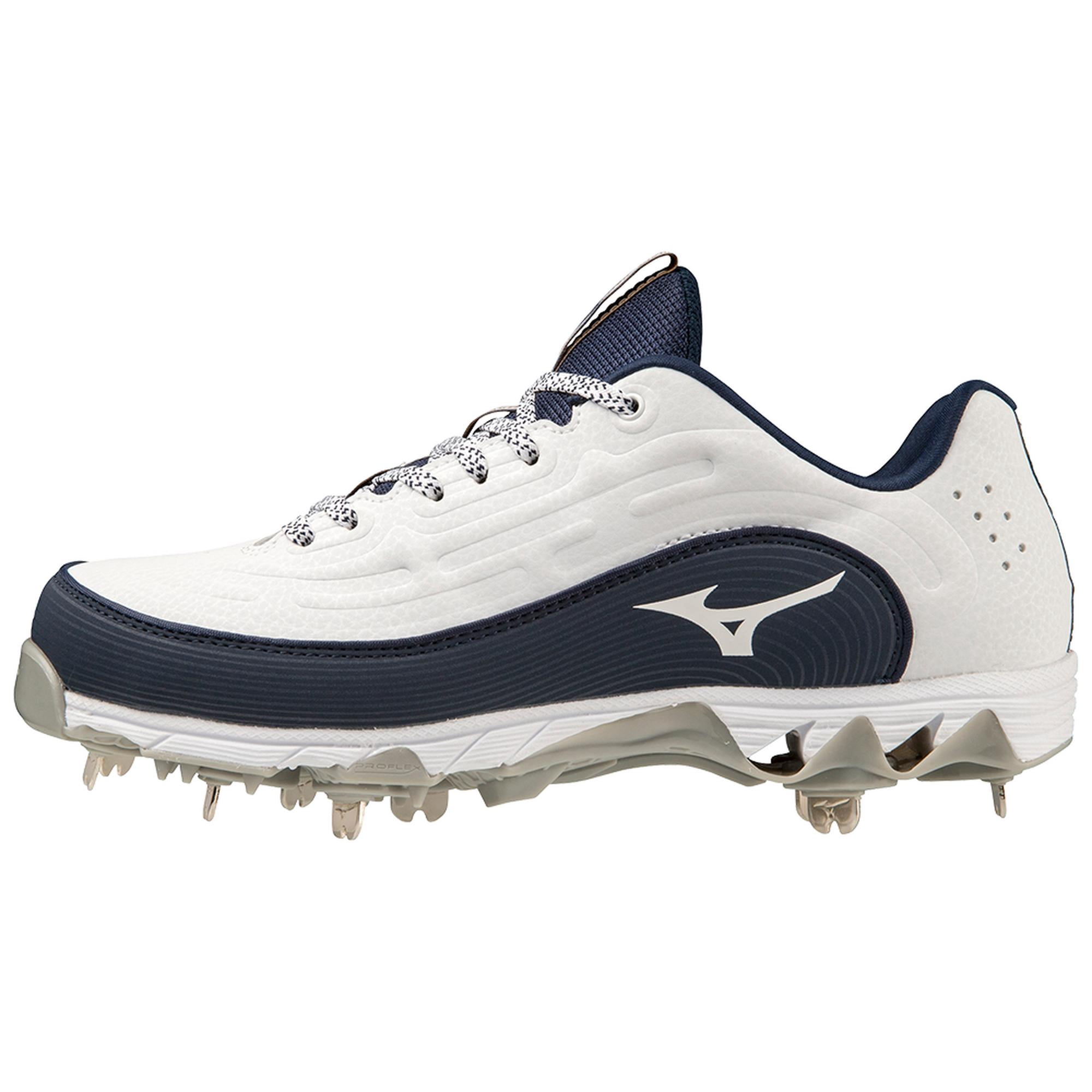Mizuno 9-Spike Swift 8 Low Women's Metal Softball Cleat - Walmart.com