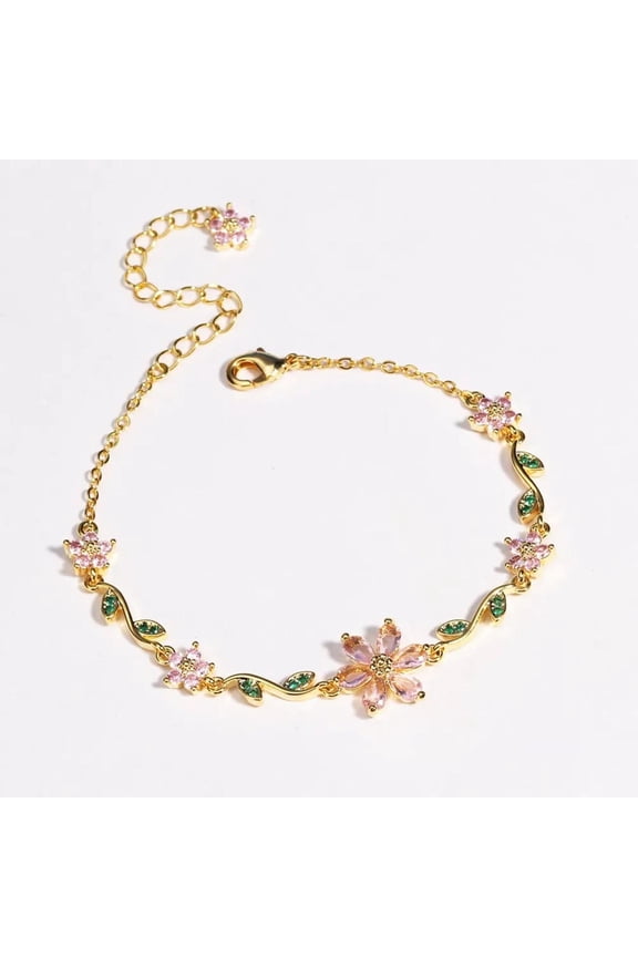 Floral Exquisite Zirconia Petal Bracelet, Personalized Fashion Jewelry, Elegant Floral Design with Brilliance, Perfect for Special Occasions, Ideal Gift for Loved Ones and Fashion Enthusiasts